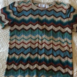 Short sleeve lightweight sweater